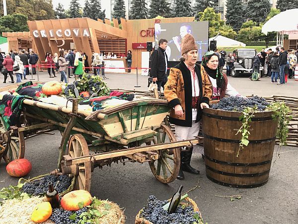 Mołdawia. Święto wina w Kiszyniowie
